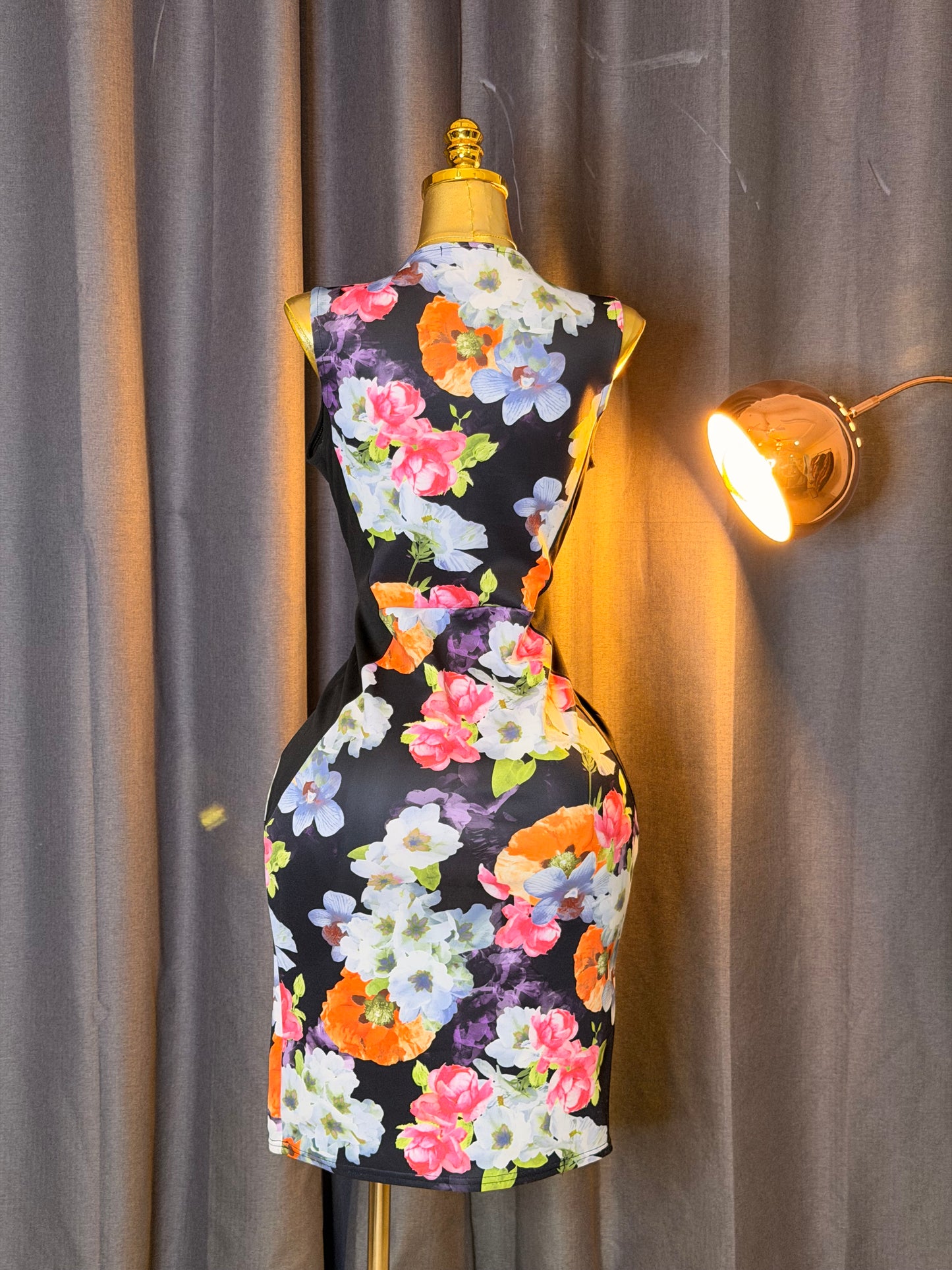 QUIZ Size 16 dress