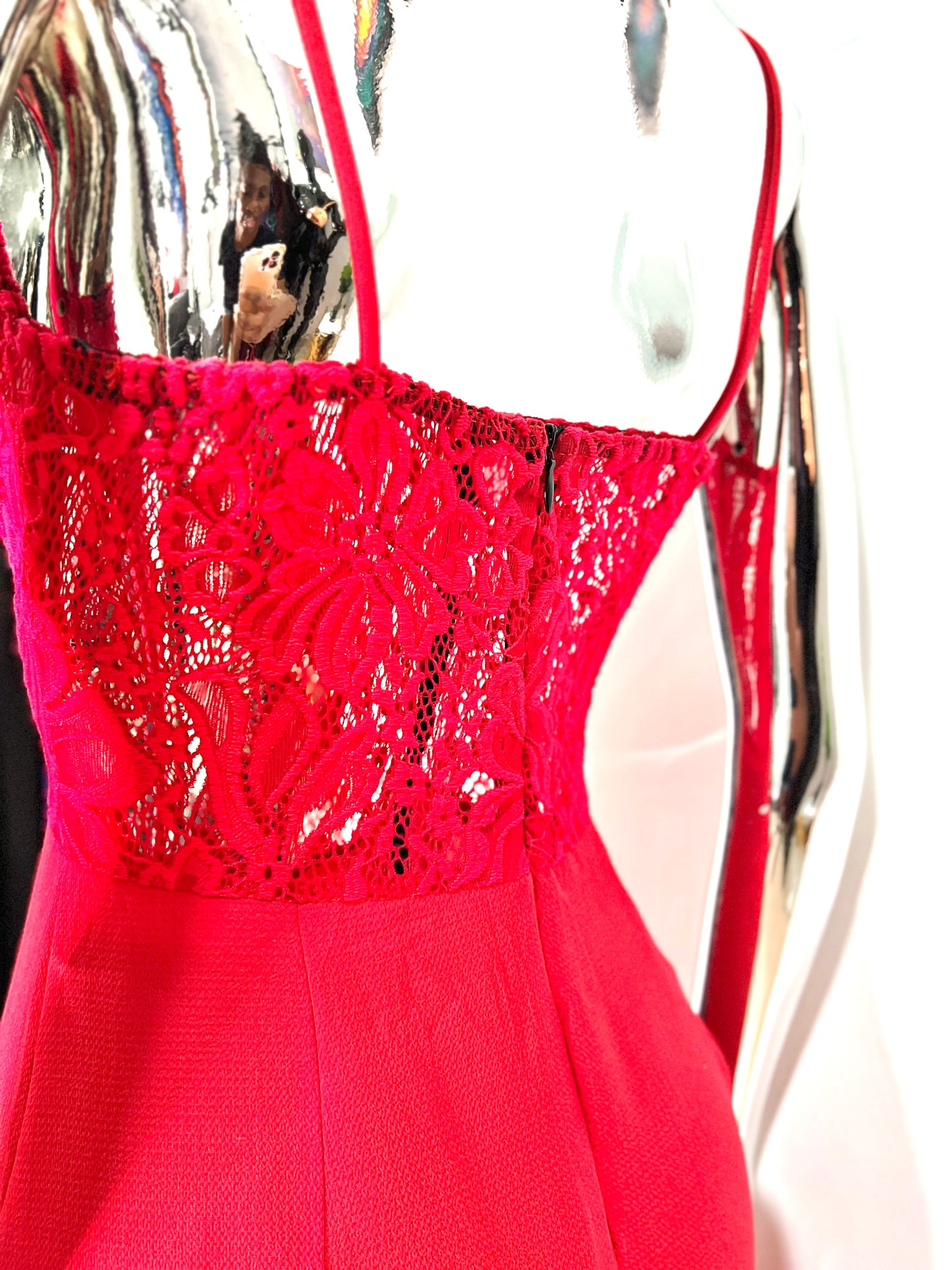 PRETTYLITTLETHING Size 8 jumpsuit