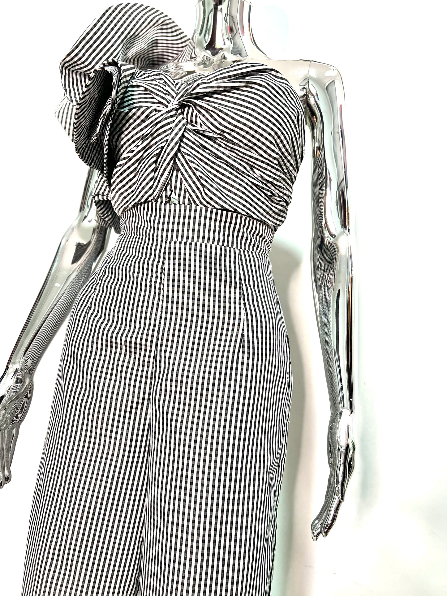 BOOHOO Size 10 jumpsuit