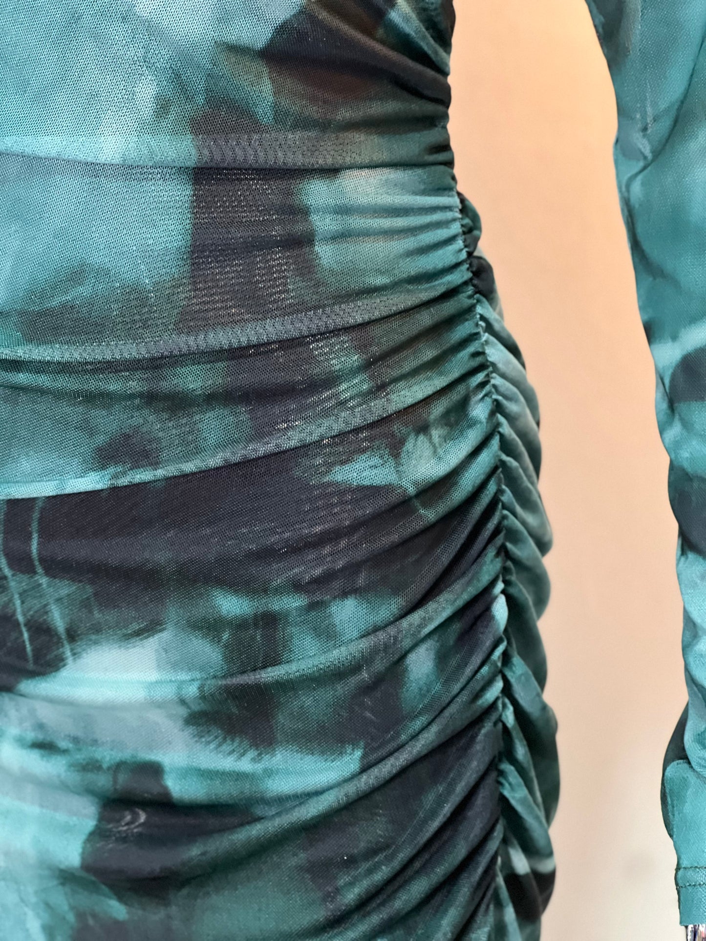 BY SWAN Size 10 dress