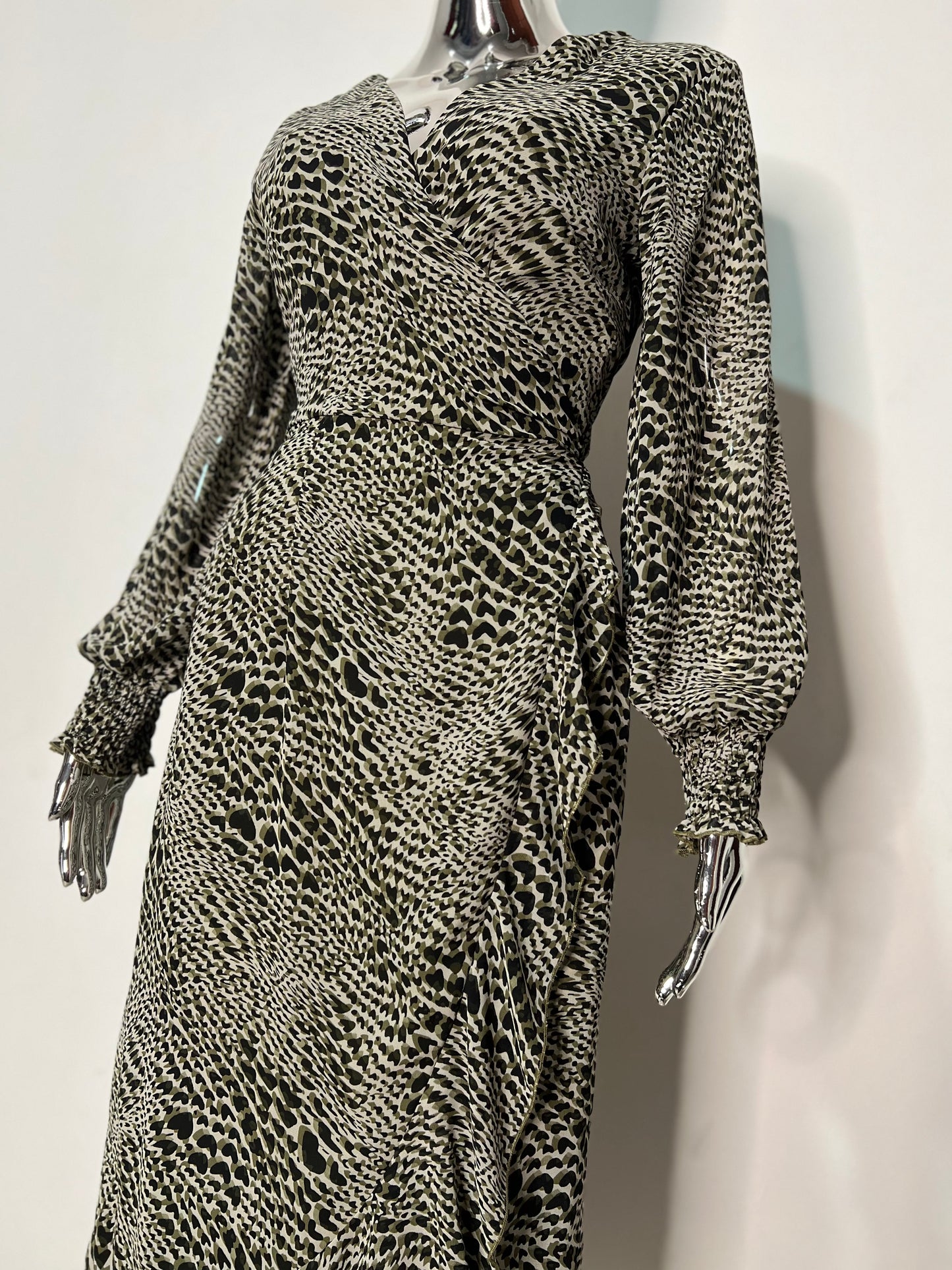 QUIZ Size 10 wrap dress
