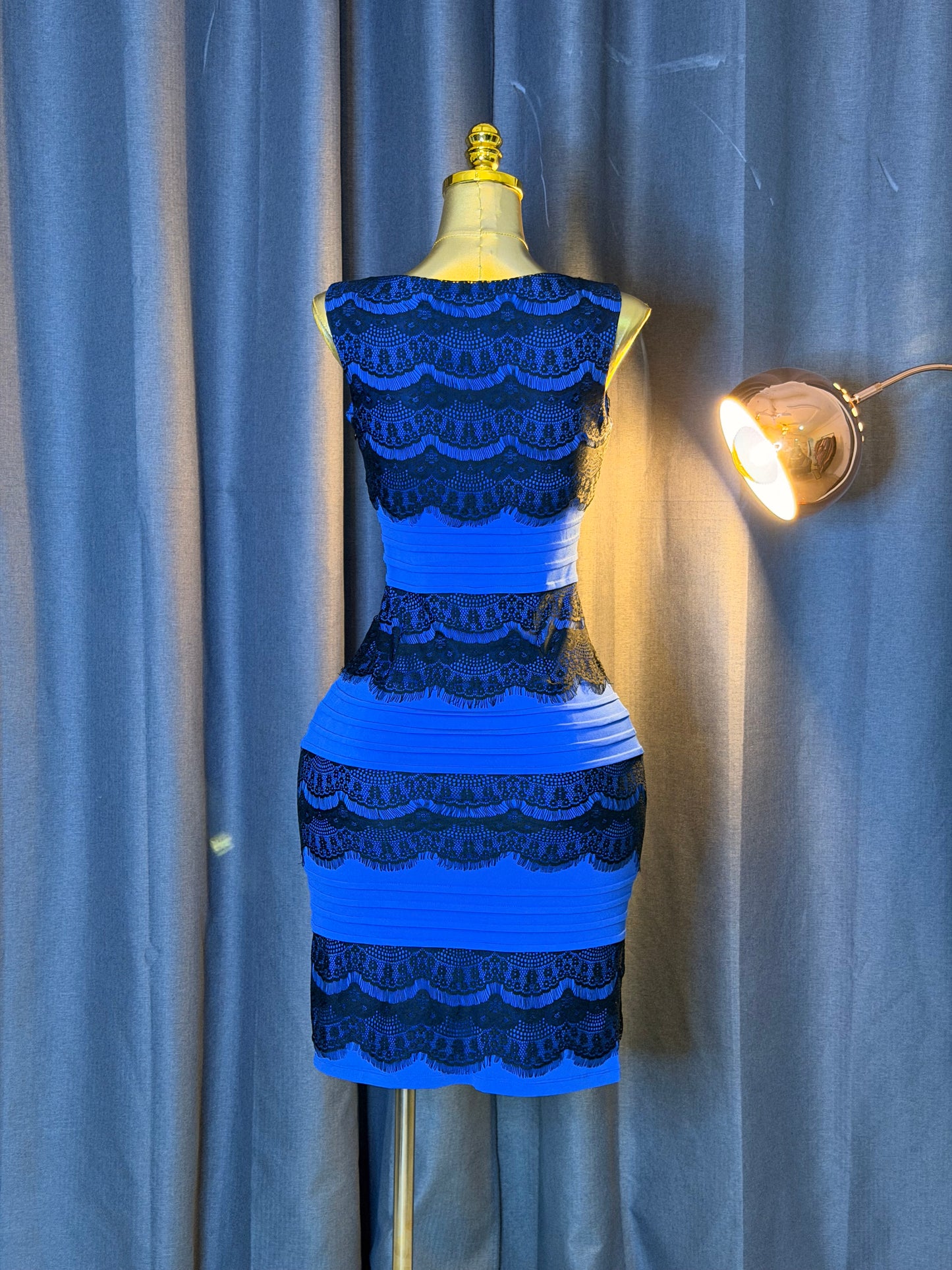 SANGRIA Size 8 dress