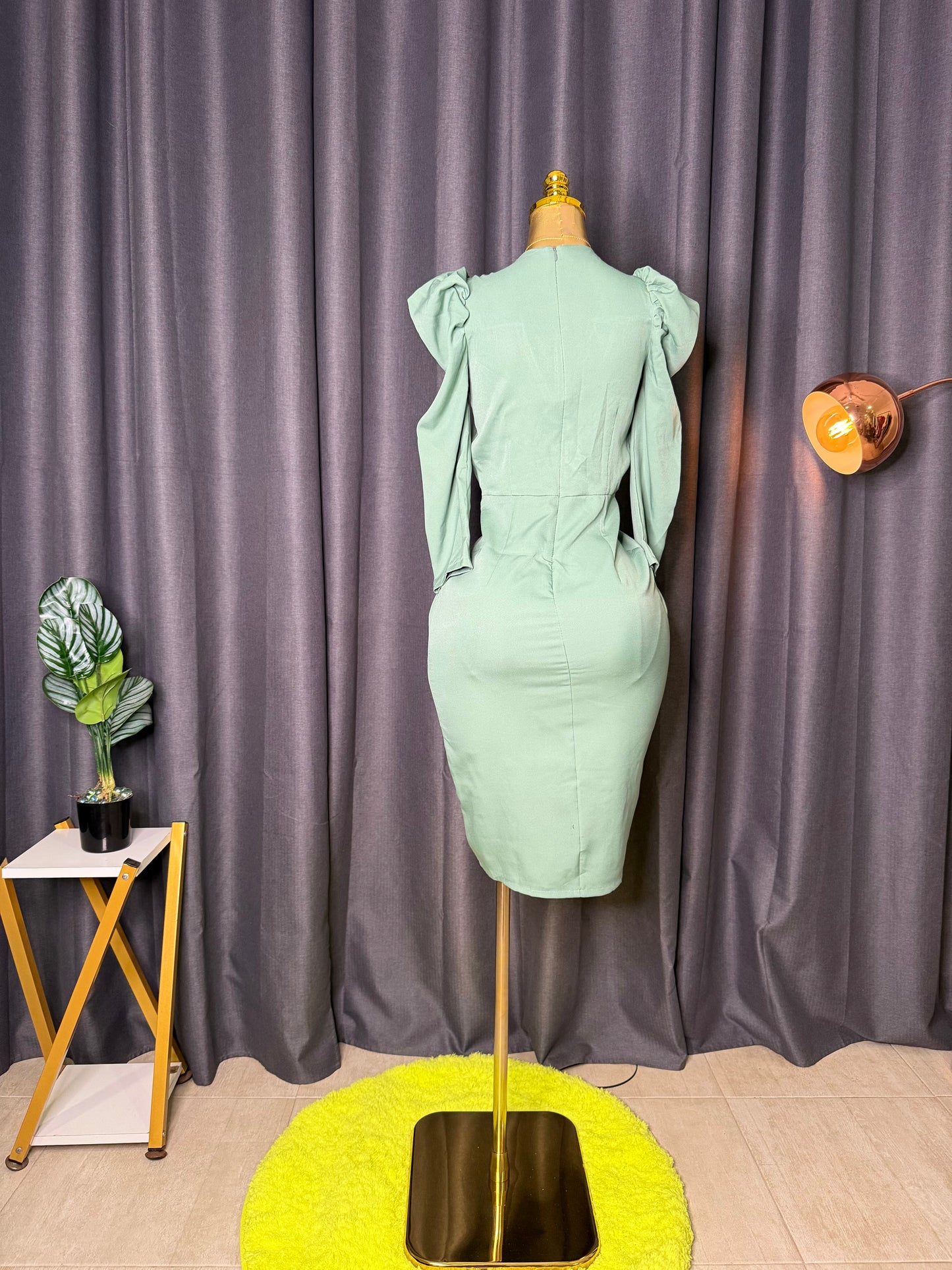 CAYRO Size 10 dress