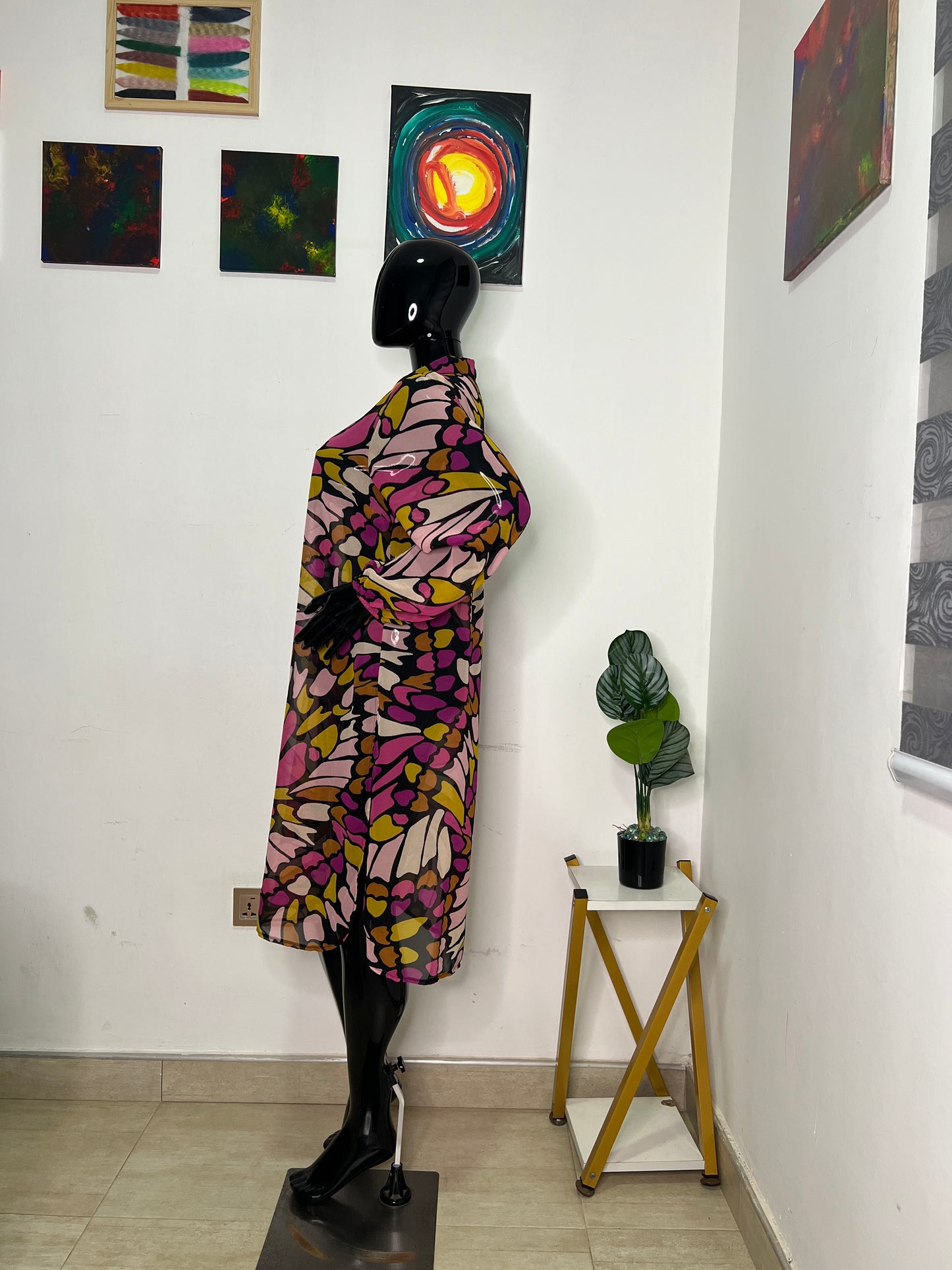 SIMPLY BE. Size 16 shirt