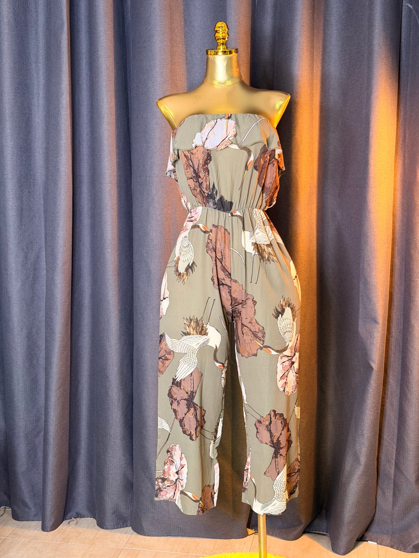 QUIZ Size M/10 jumpsuit