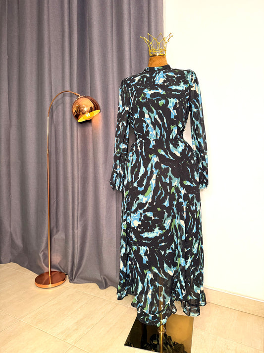 LOVE & ROSES Size 12 dress