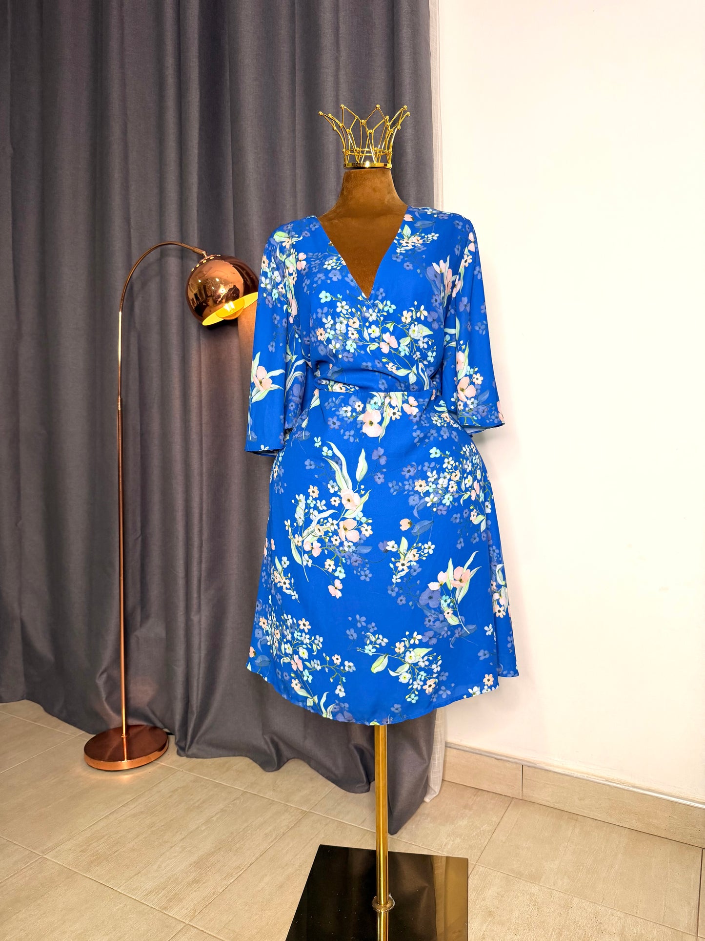 STUDIO 8 Size 22 dress