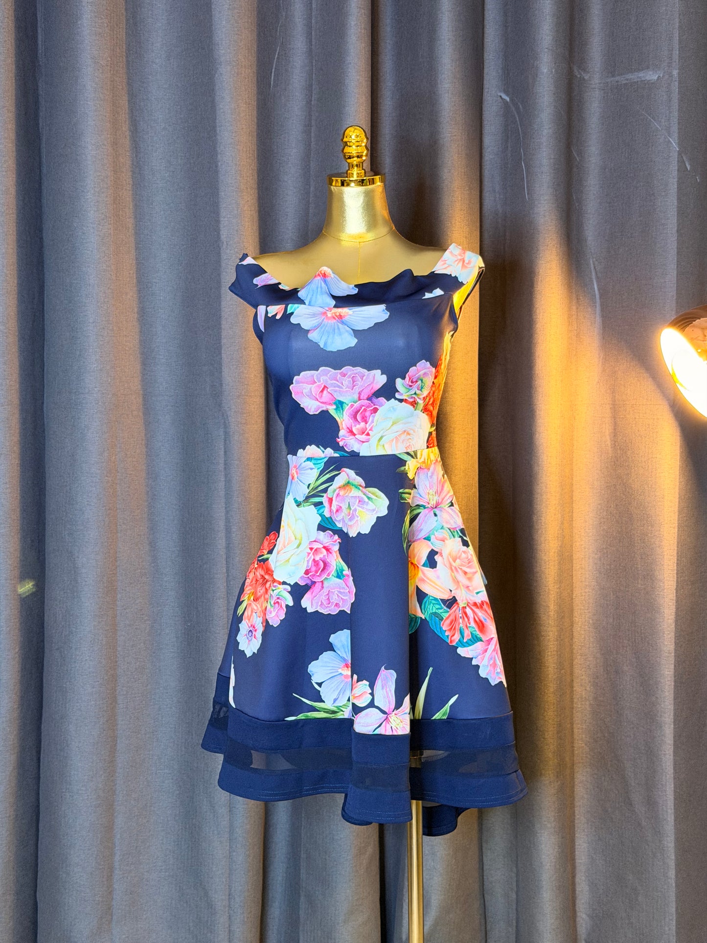 QUIZ Size 14 dress