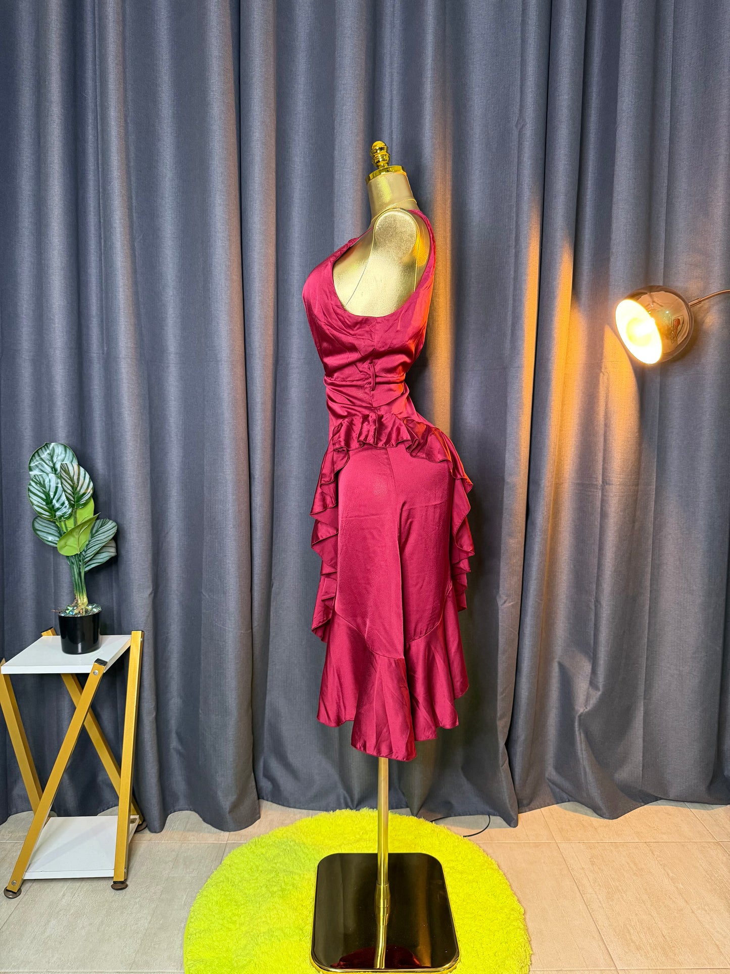 BOOHOO Size 16 dress