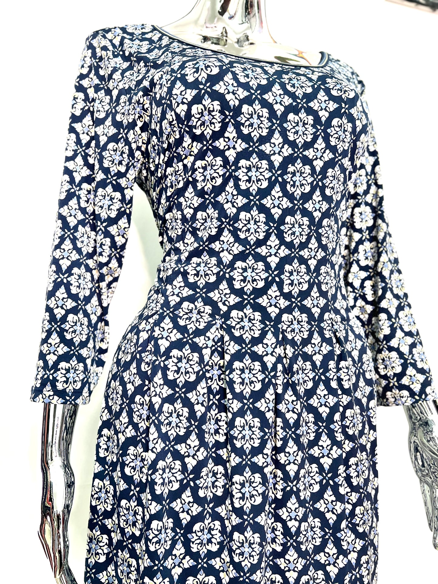 MAX STUDIO Size 14 dress