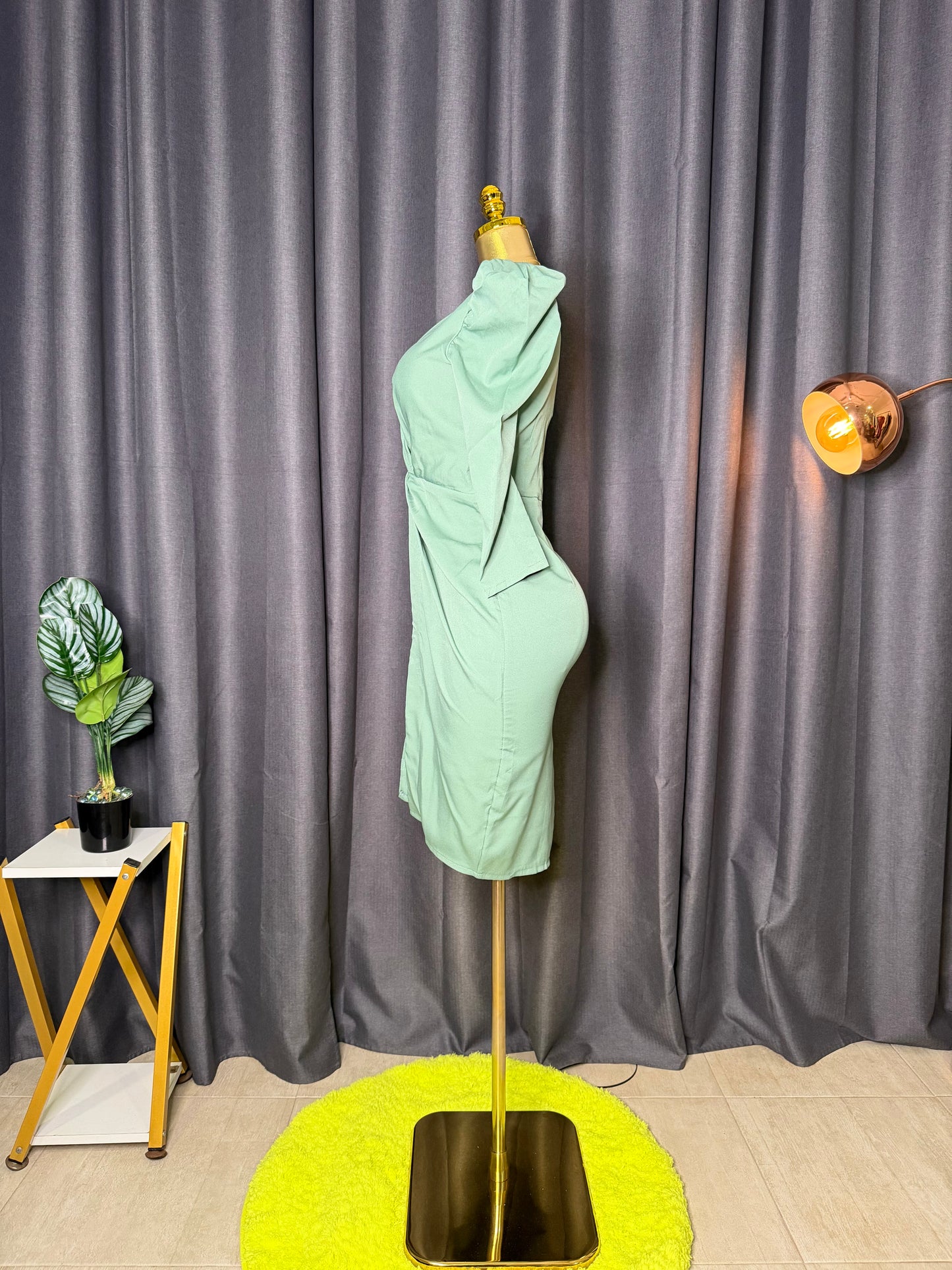 CAYRO Size 10 dress