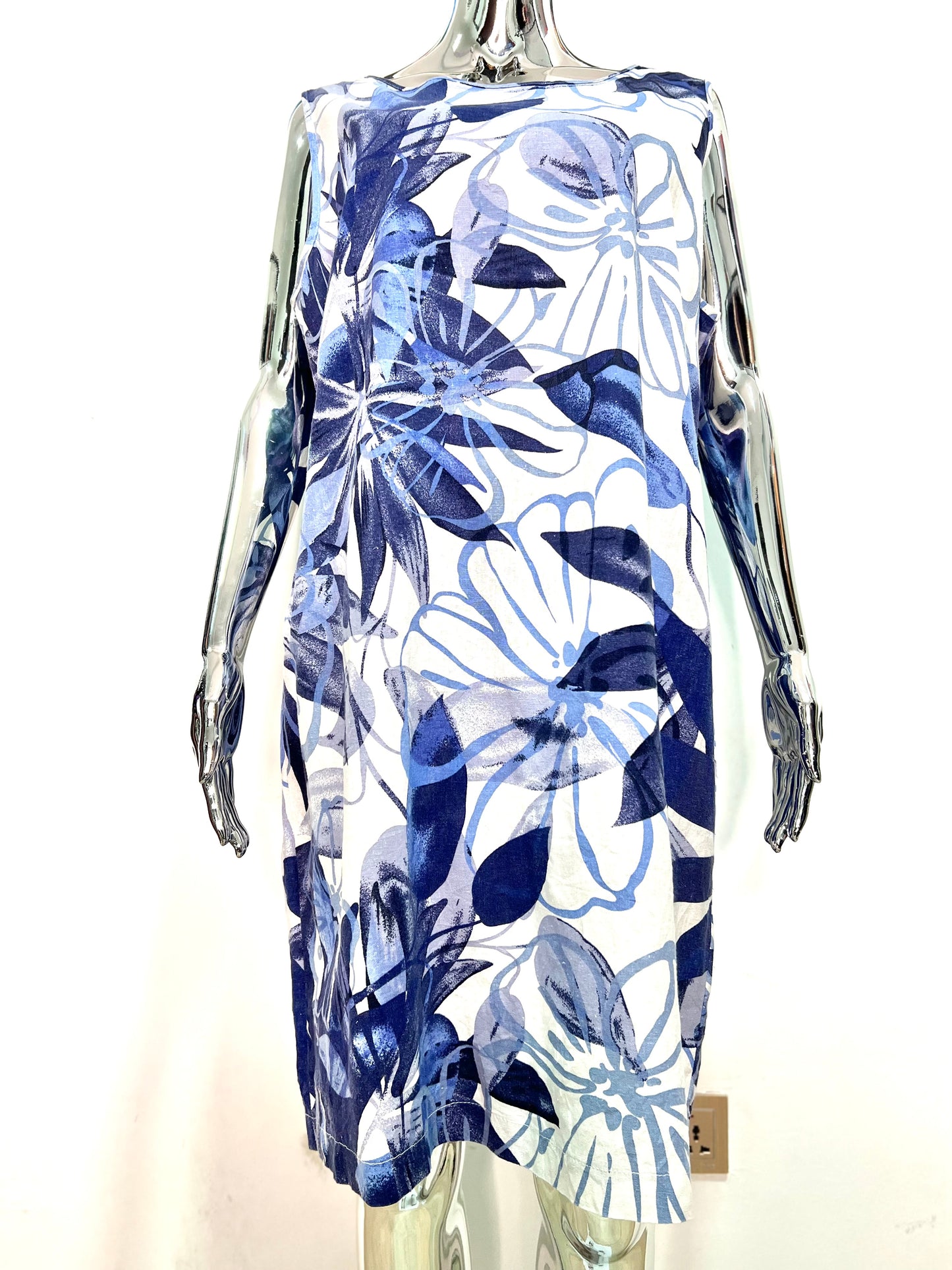 MIA MODA Size 20 dress