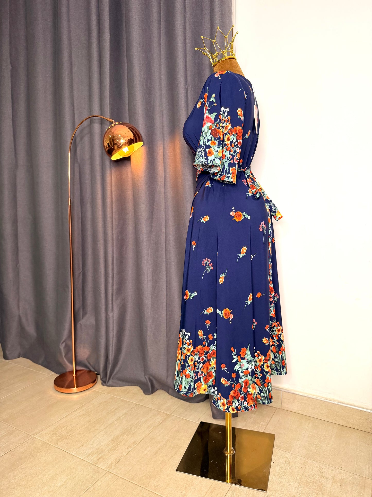 STELLA MORGAN Size 12 wrap dress