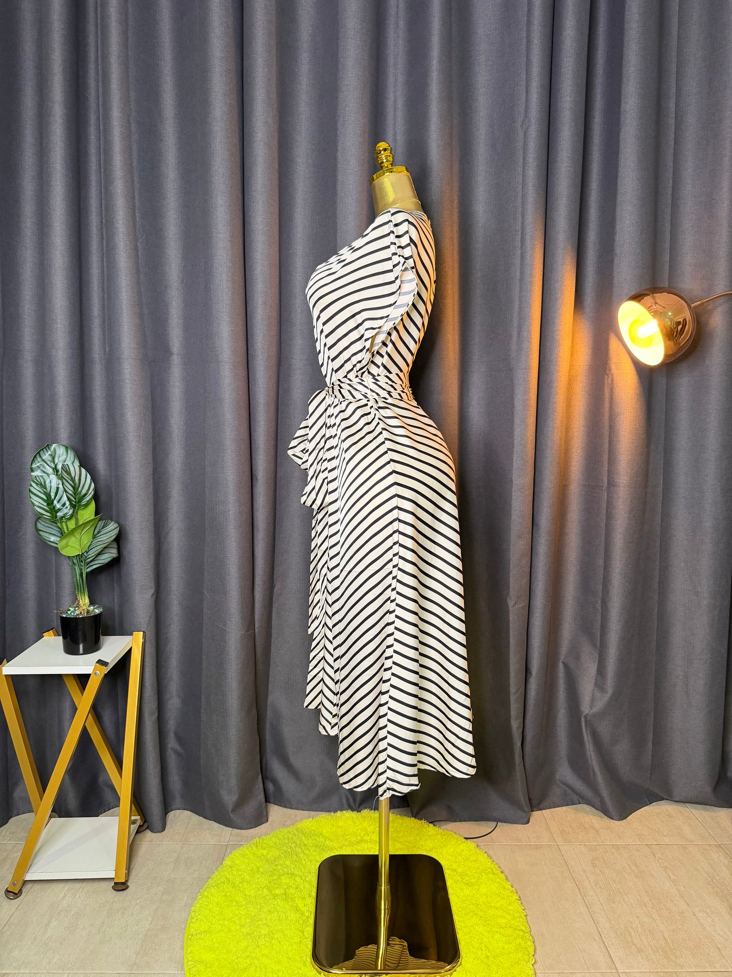 H&M Size 14 dress