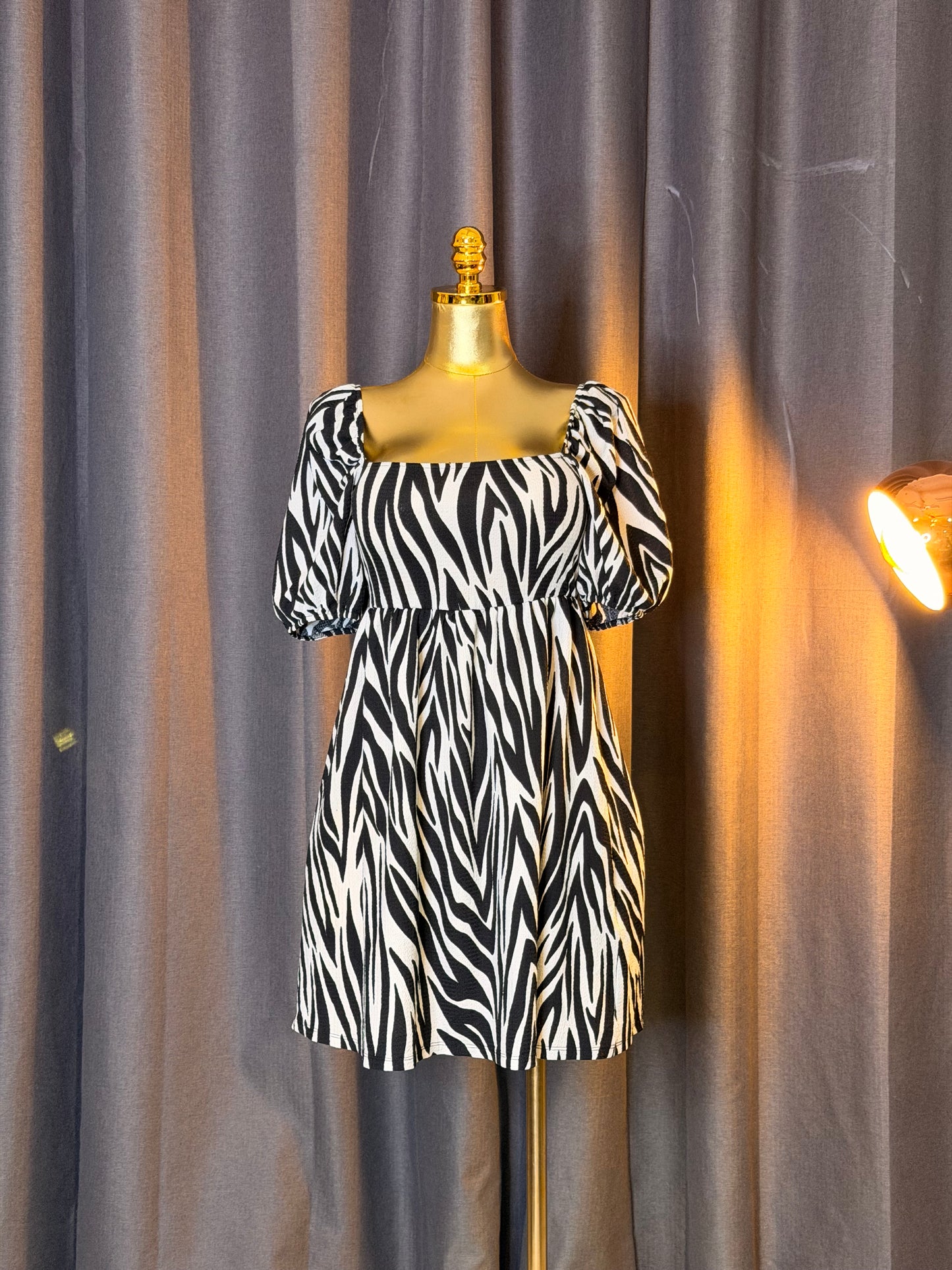 PRIMARK Size 6/8 dress