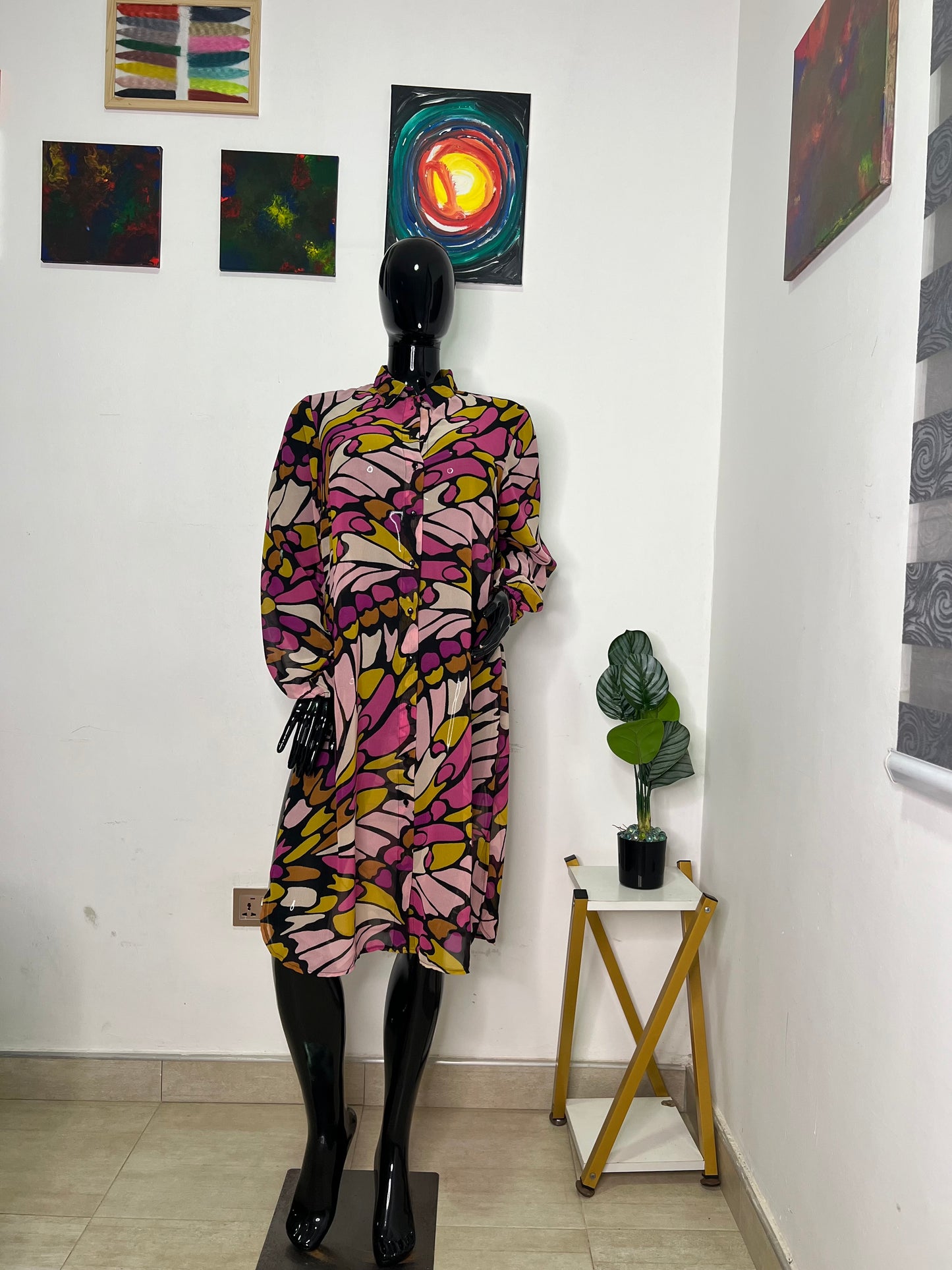 SIMPLY BE. Size 16 shirt