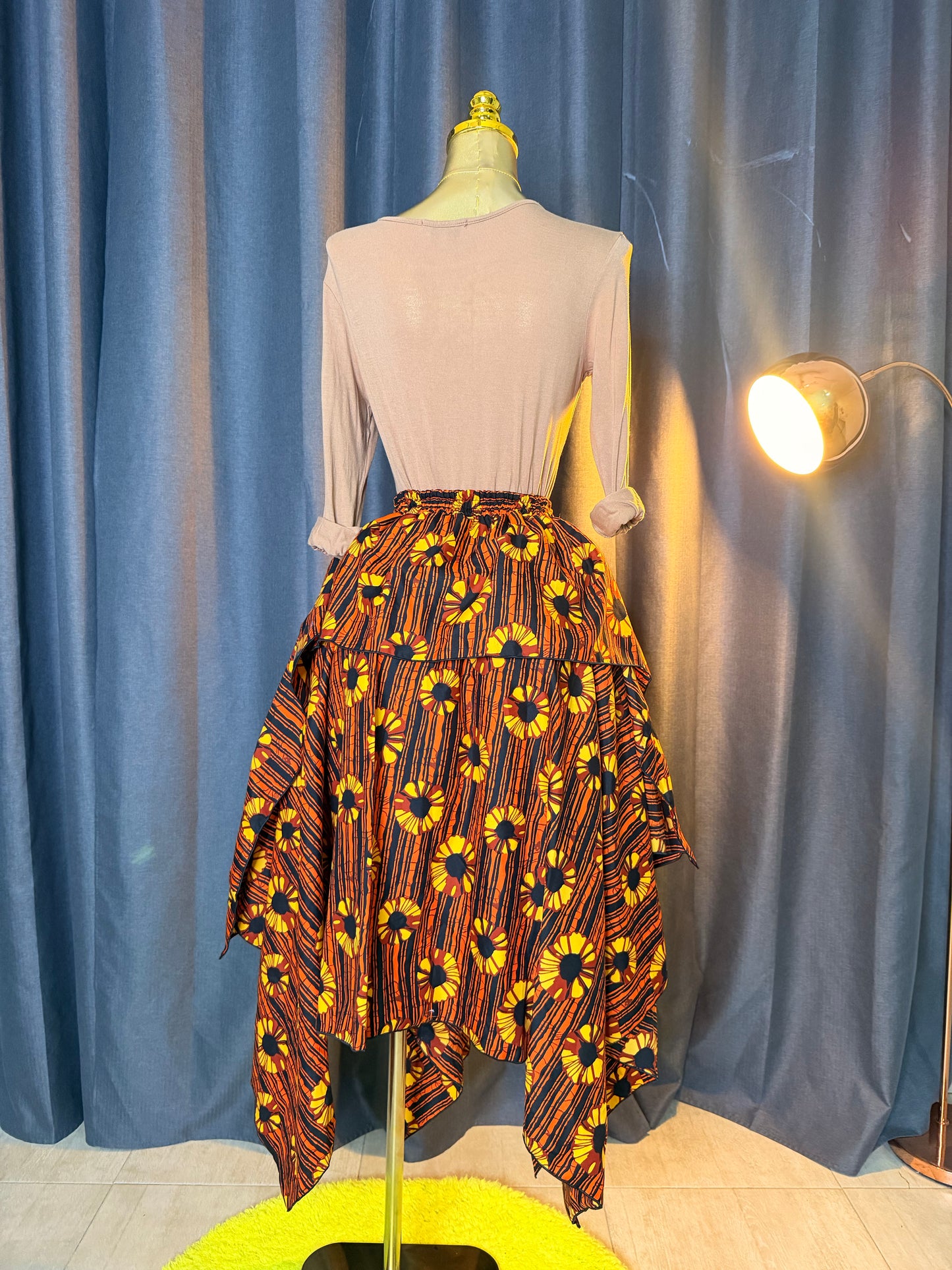 Size 10-14 layered skirt