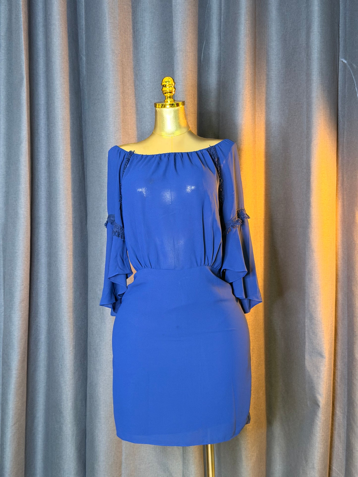 HALSTON Size 10 dress