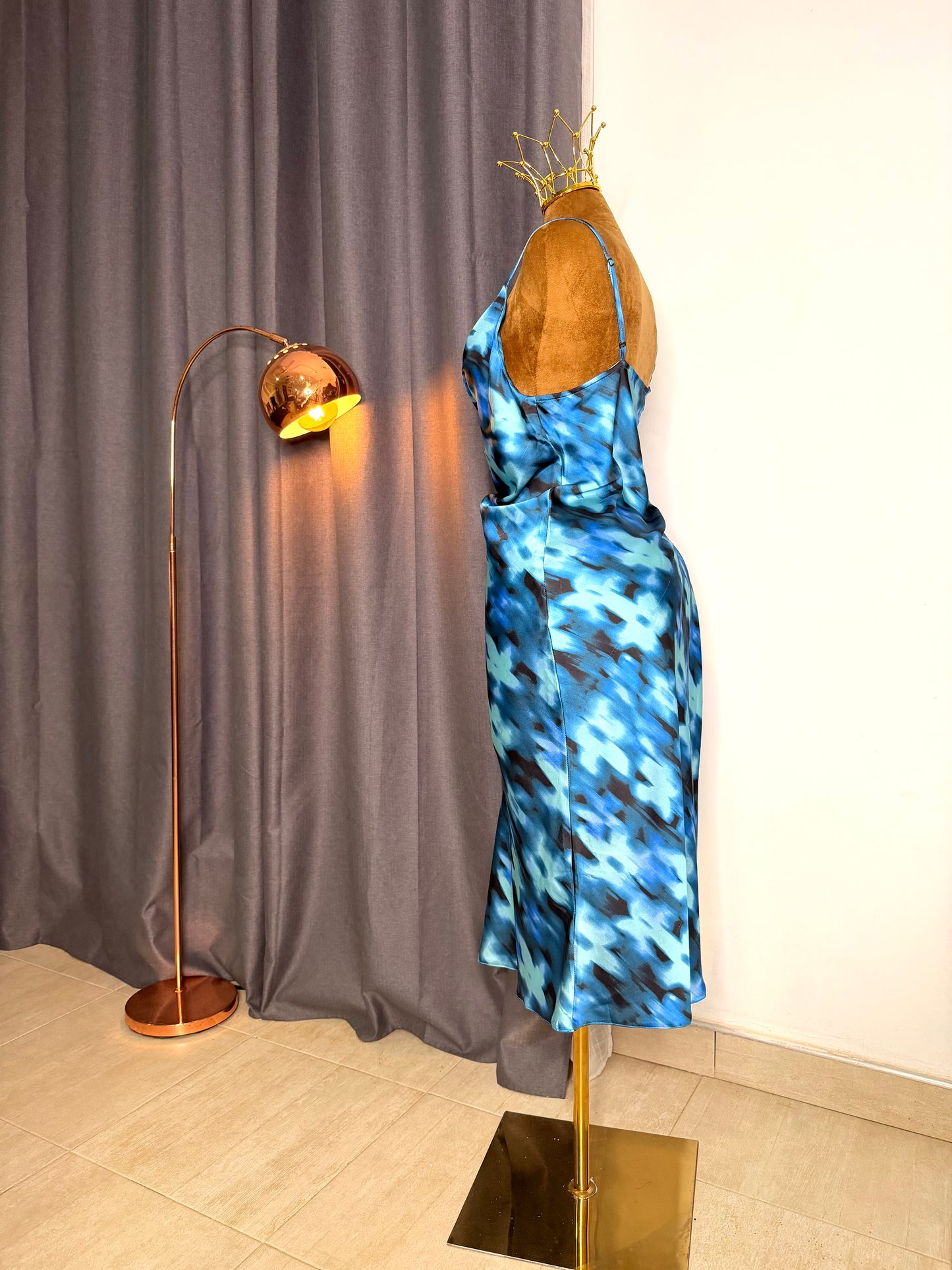 NEW LOOK Size 16 dress