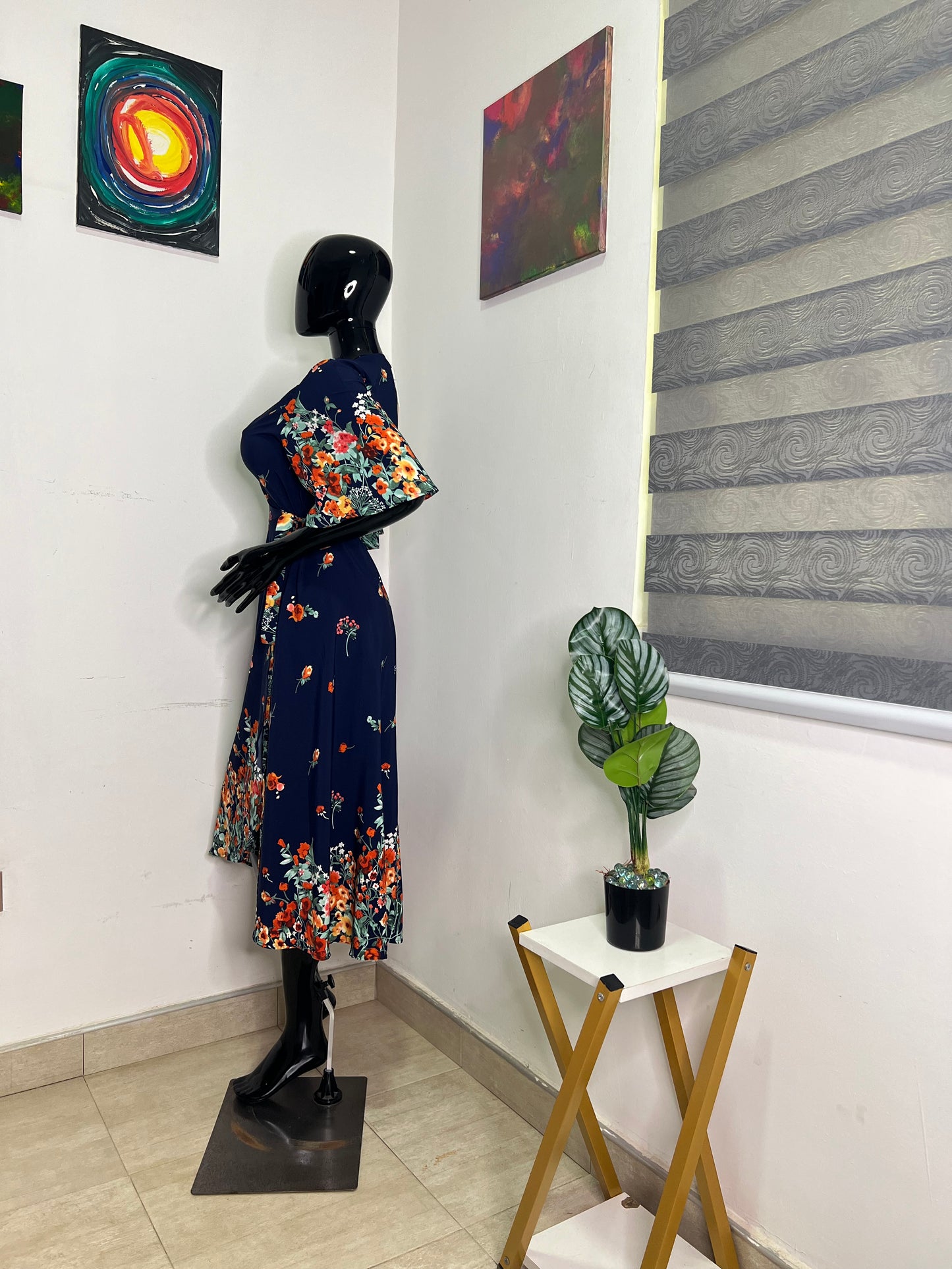 STELLA MORGAN Size 12 wrap dress