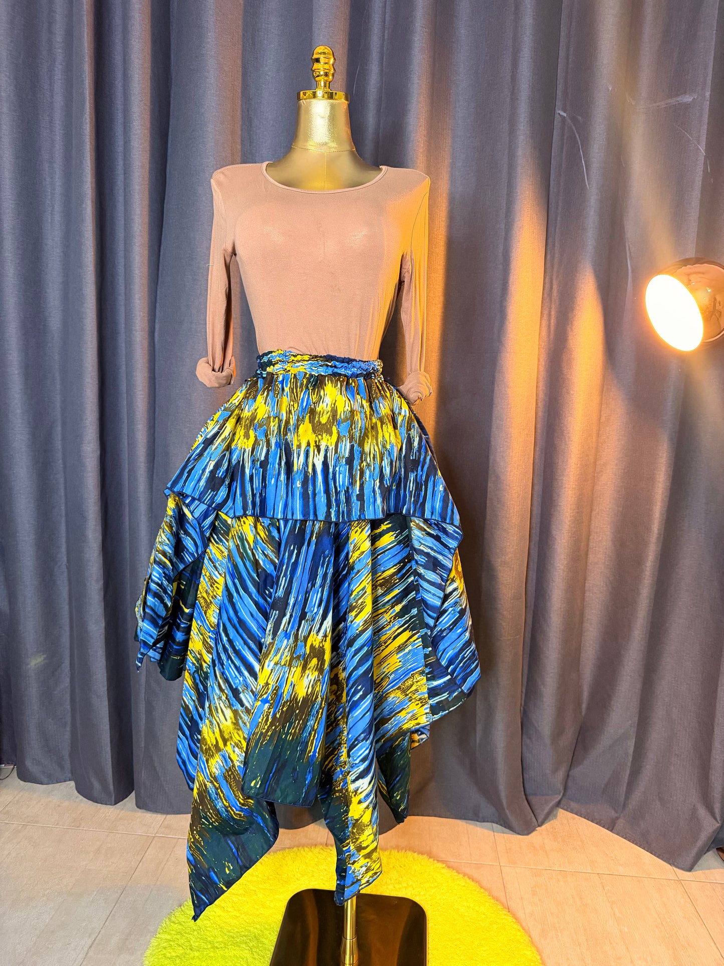 Size 8-12 layered skirt