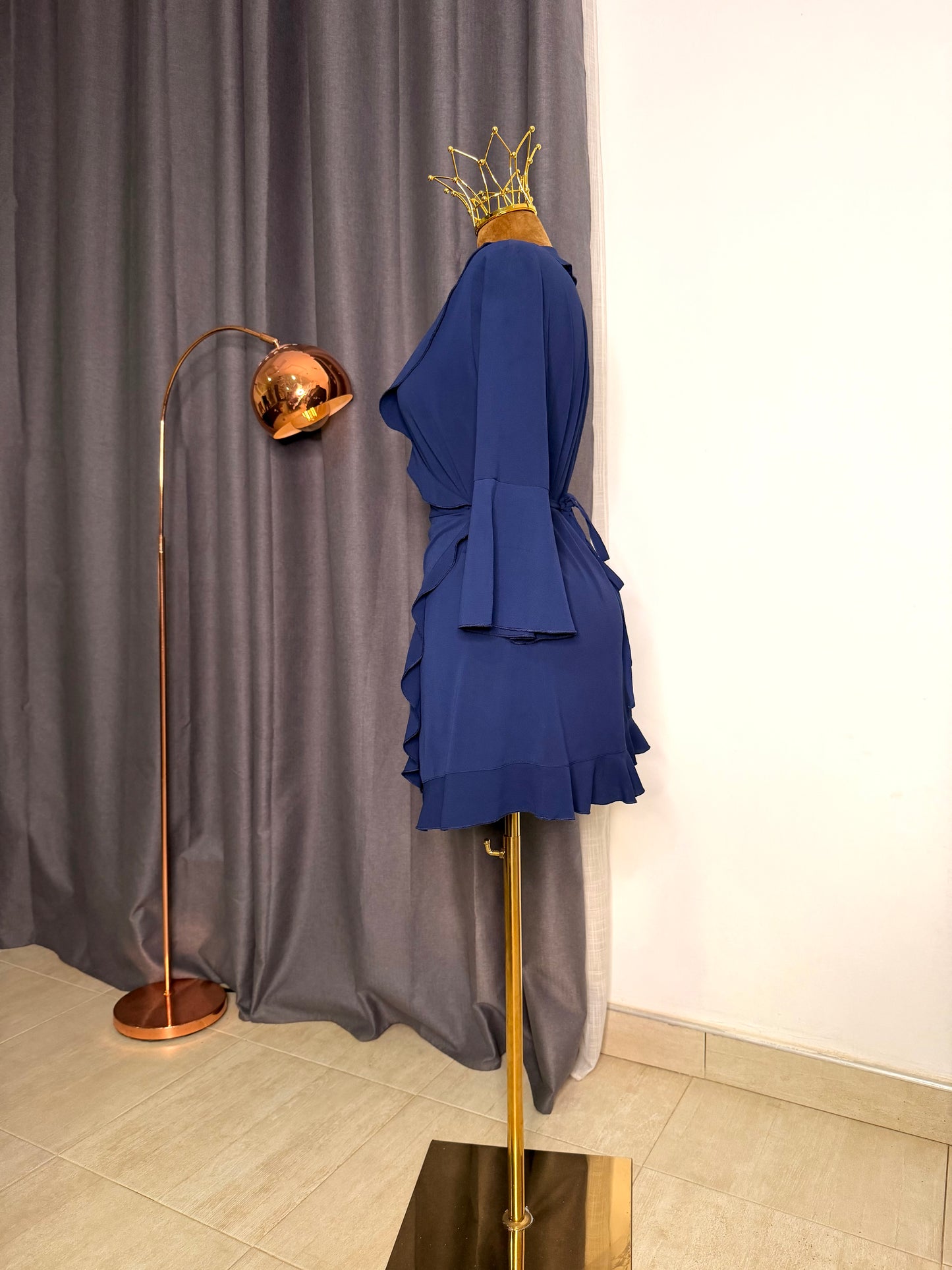 OUTRAGEOUS Size 16 wrap dress