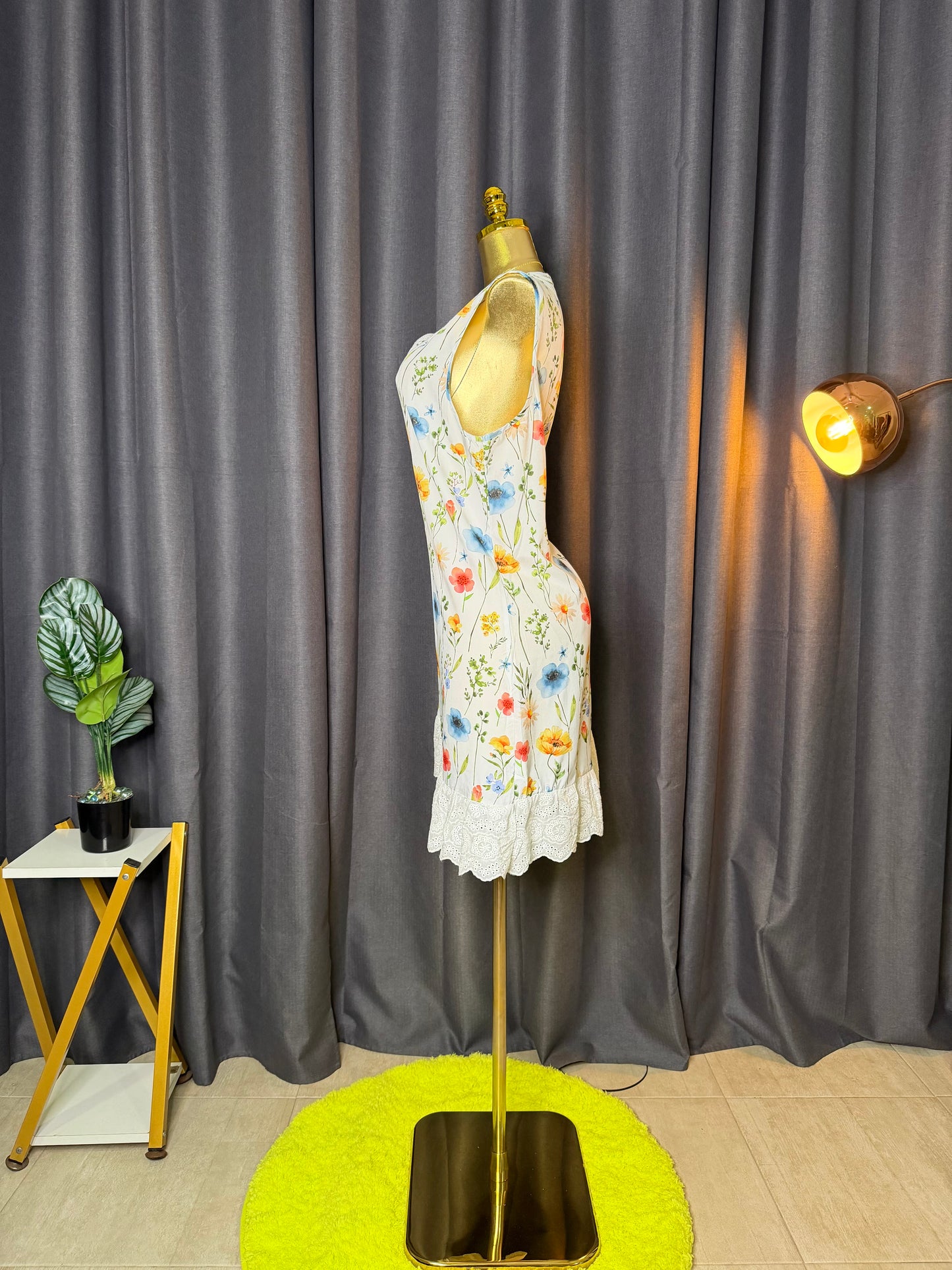 Size 18/20 dress