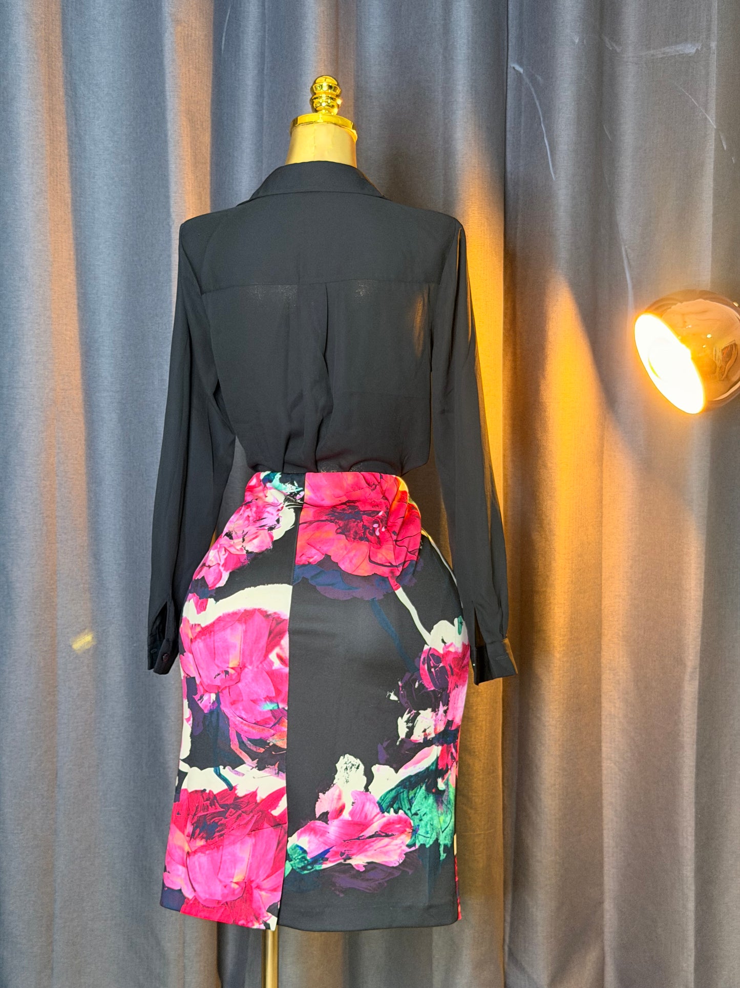ROMAN Size 16 skirt