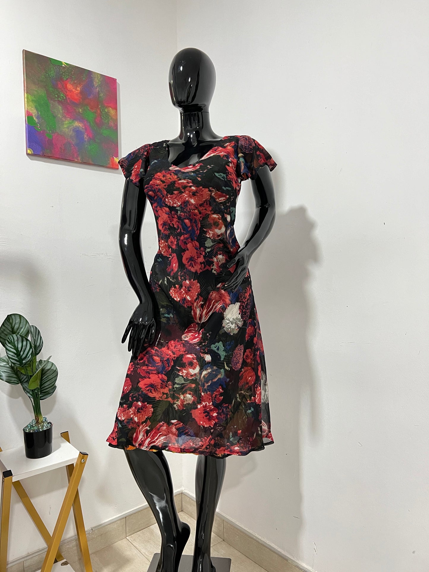 Size 16 flowery dress