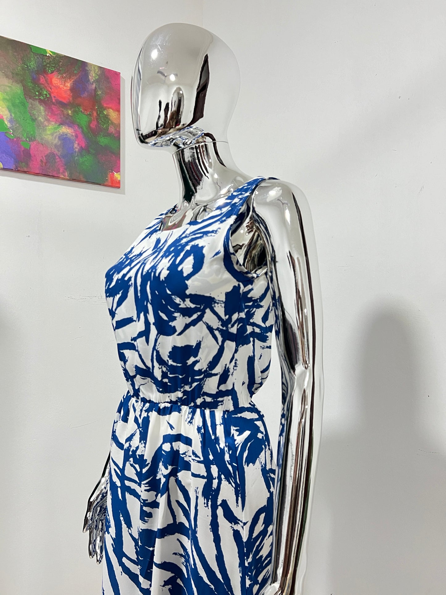 Size 8//10 blue & white print  dress