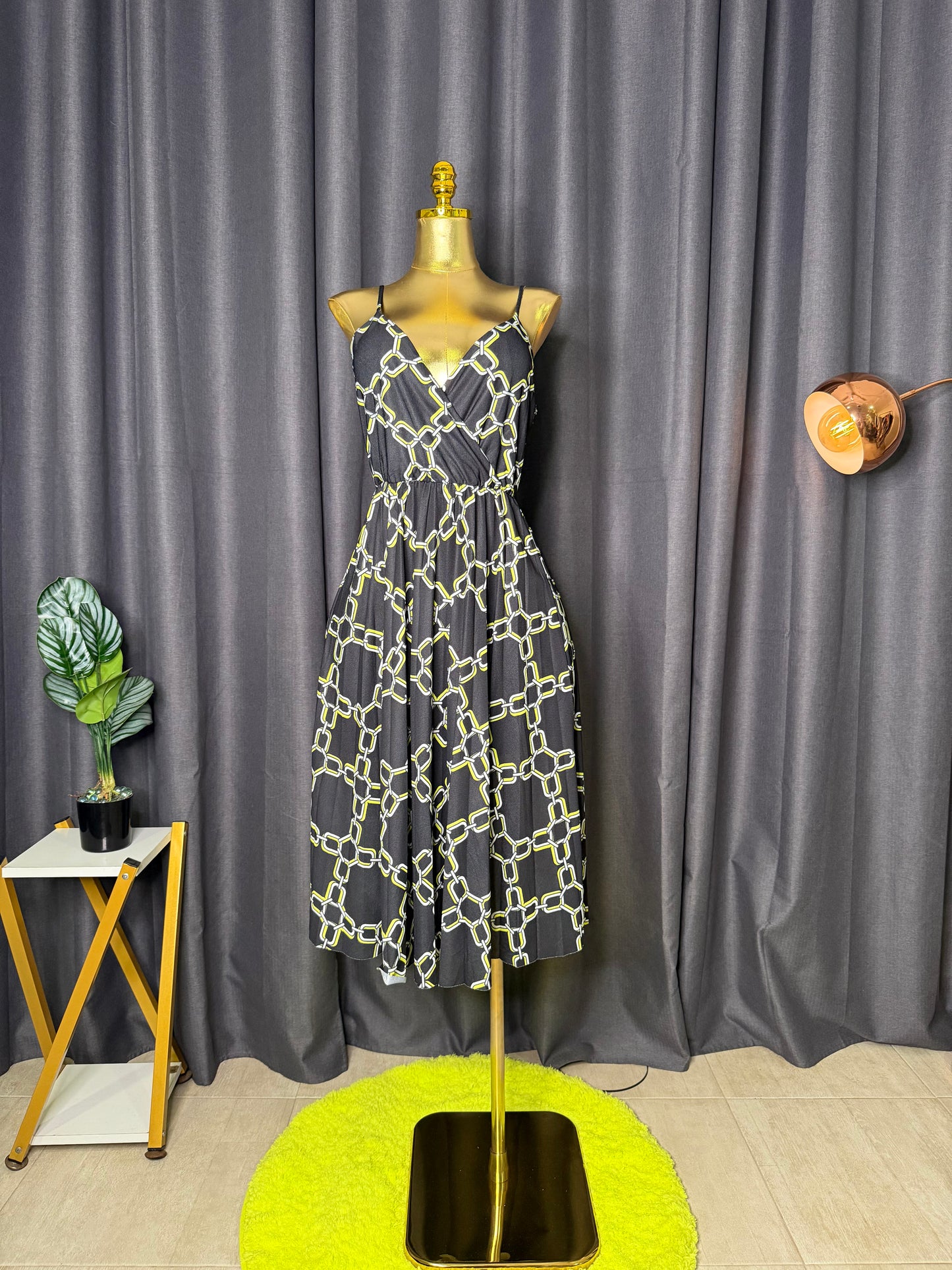 RIVER ISLAND Size 12 dress